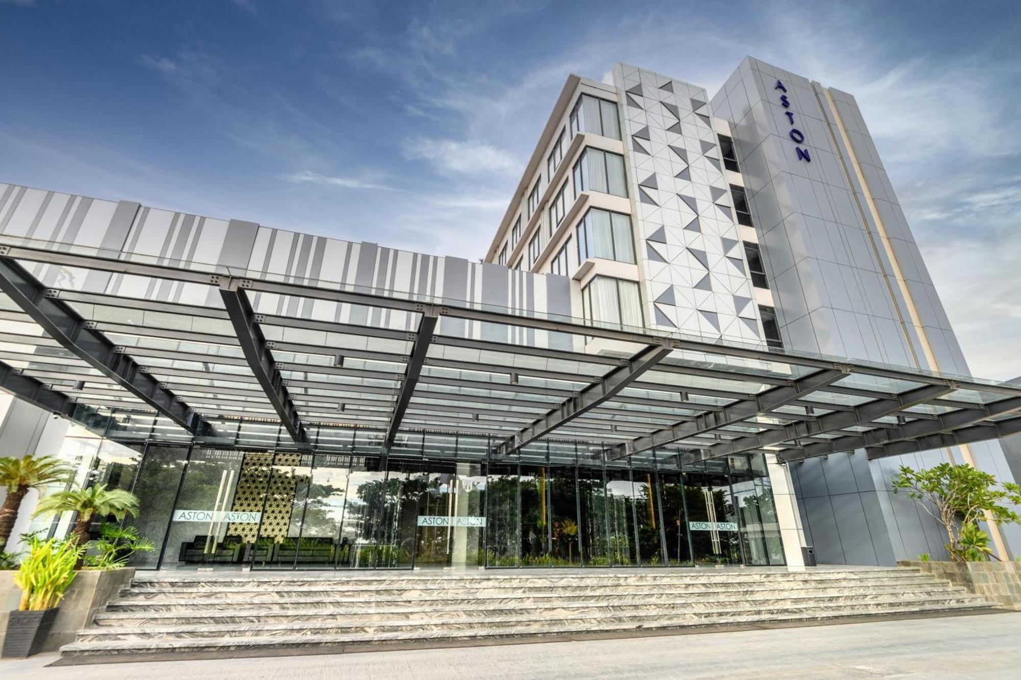 Aston Sorong Hotel & Conference Center Eksteriør bilde