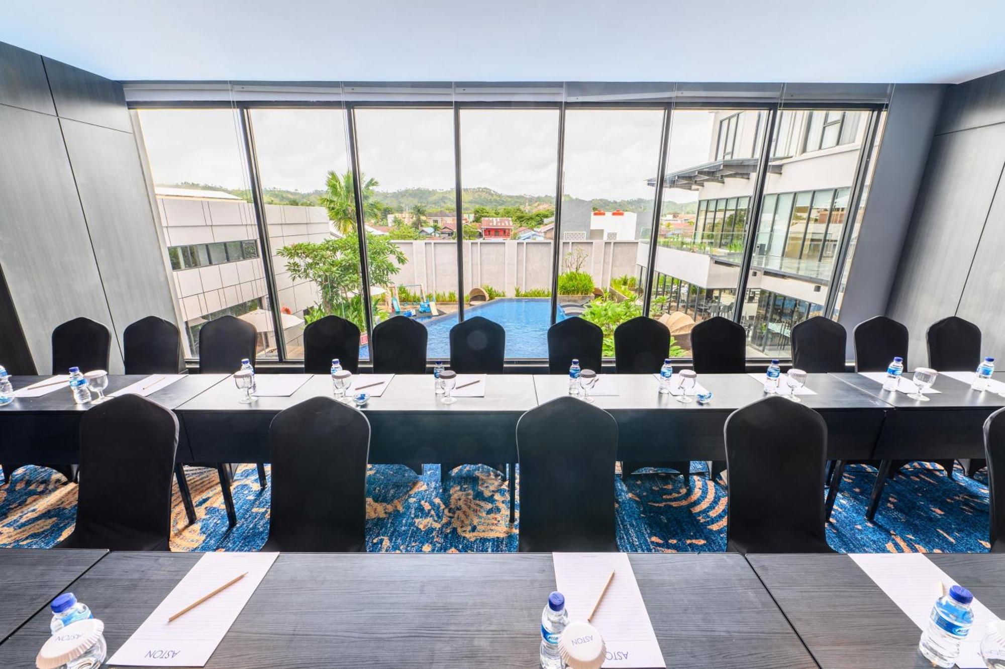 Aston Sorong Hotel & Conference Center Eksteriør bilde