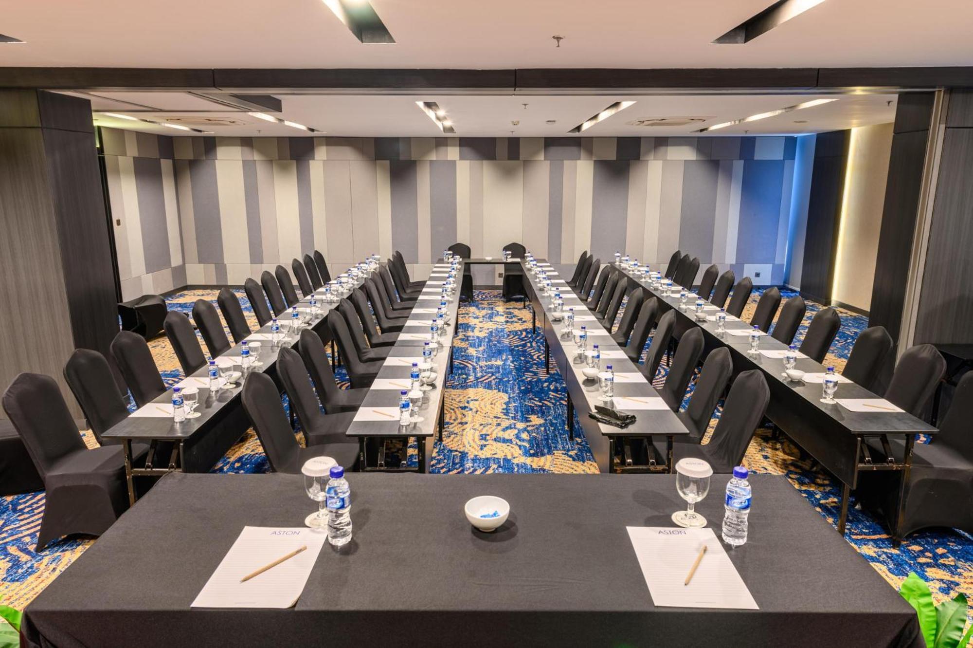 Aston Sorong Hotel & Conference Center Eksteriør bilde