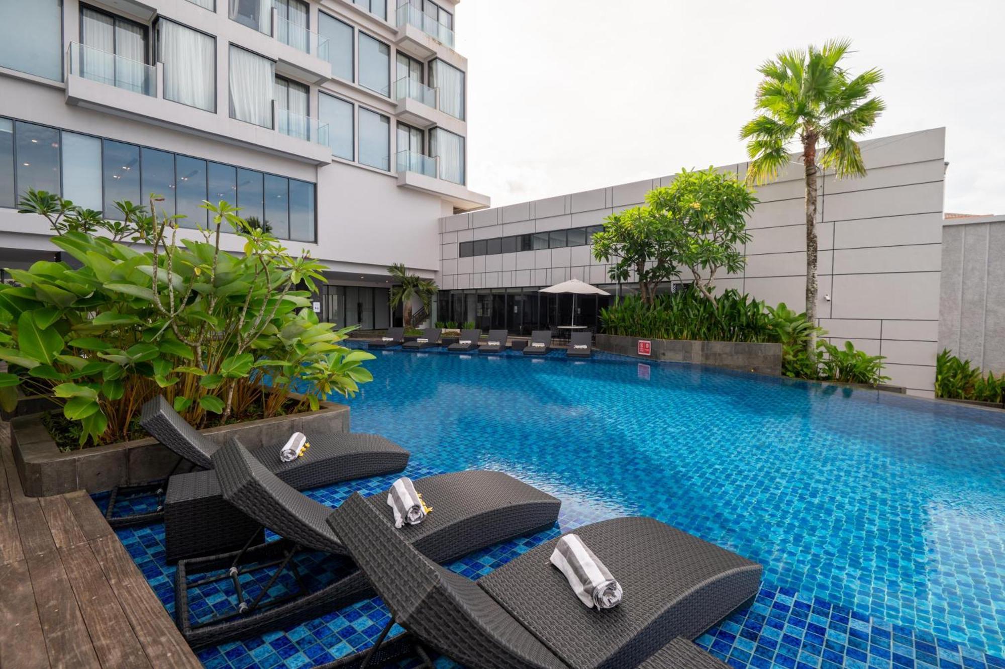 Aston Sorong Hotel & Conference Center Eksteriør bilde